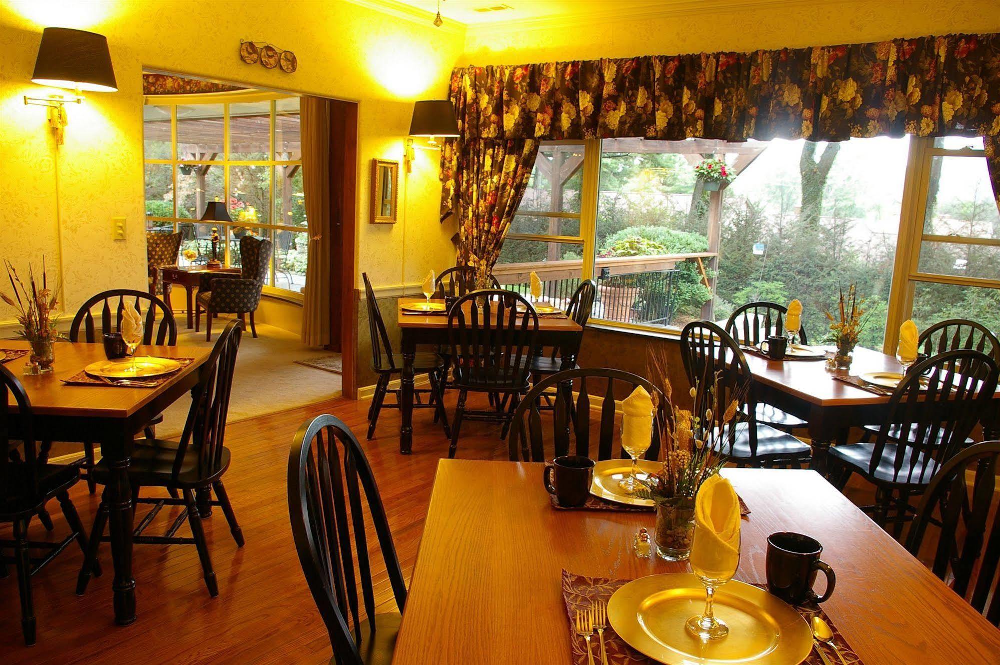 Brookside Mountain Mist Inn Waynesville Buitenkant foto